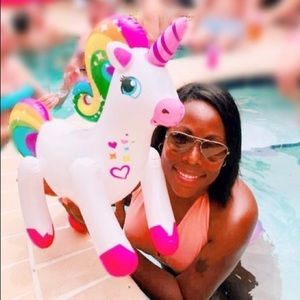 Meet your Posher, Jacy